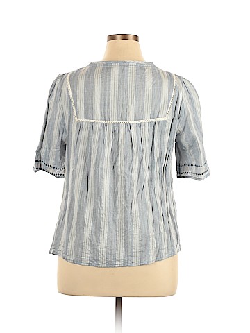 Knox Rose Short Sleeve Blouse (view 2)