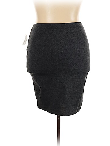 Old Navy Casual Skirt (view 2)