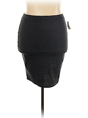 Old Navy Casual Skirt (view 1)