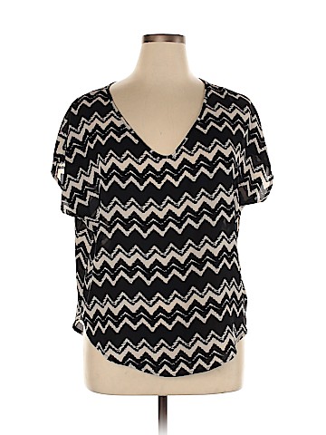 Lush Short Sleeve Blouse (view 1)