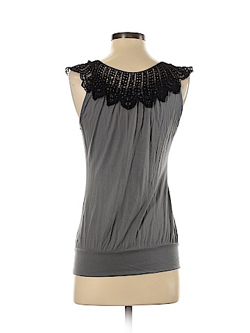 The Limited Sleeveless Top (view 2)