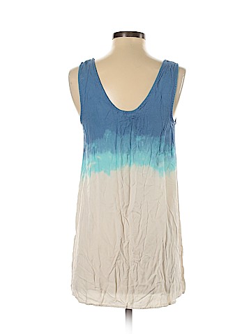 BB Dakota Sleeveless Blouse (view 2)