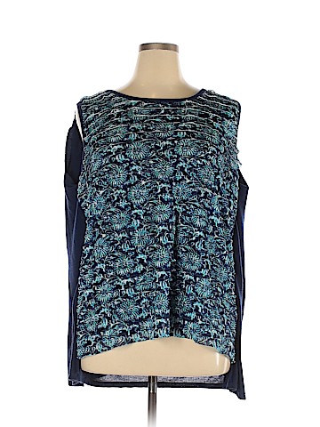 White Stag 3/4 Sleeve Top (view 1)