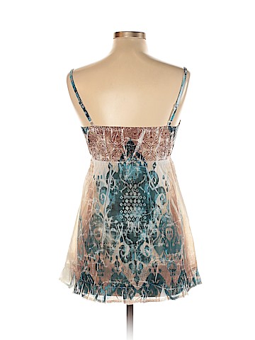 Daytrip Sleeveless Blouse (view 2)