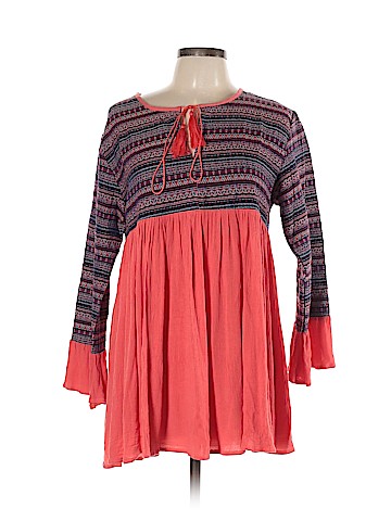 Velzera 3/4 Sleeve Blouse (view 1)