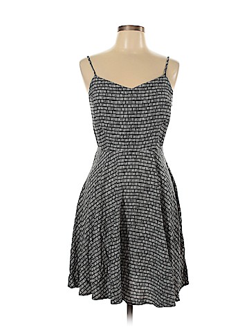 Old Navy Casual Dress (view 1)