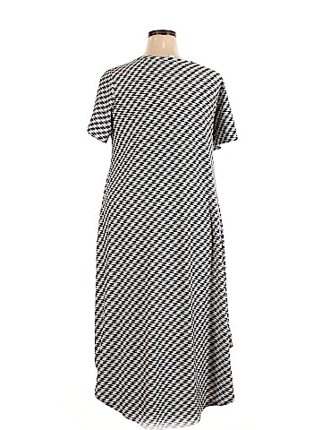 Lularoe Casual Dress (view 2)