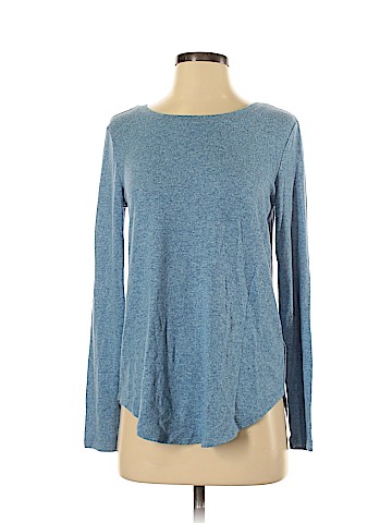 Old Navy Pullover Sweater (view 1)