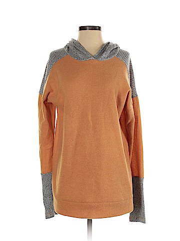 Vanilla Bay Pullover Hoodie (view 1)