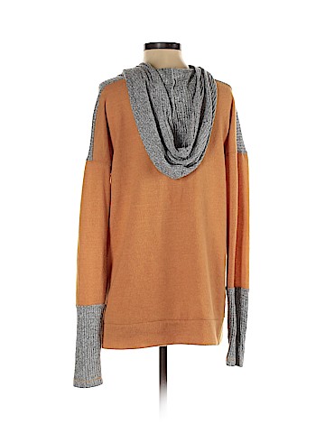 Vanilla Bay Pullover Hoodie (view 2)