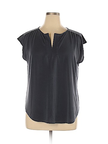 Ann Taylor LOFT Outlet Short Sleeve Top (view 1)