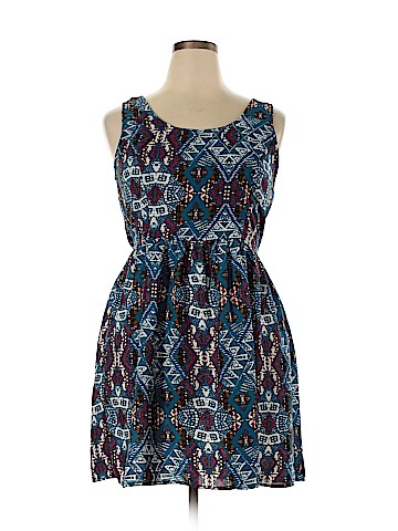 Xhilaration Casual Dress (view 1)