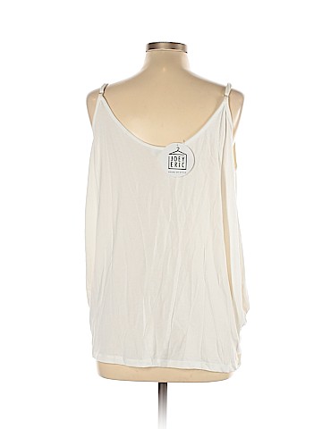 Umgee Sleeveless Top (view 2)