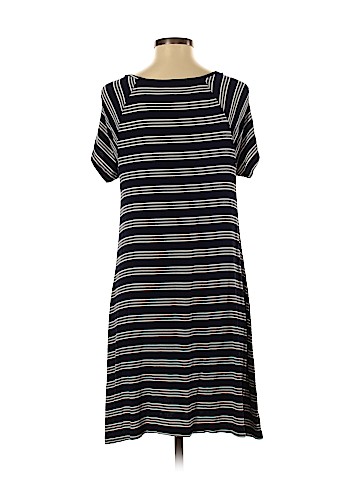 Old Navy Casual Dress (view 2)