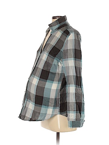 Wendy Bellissimo Long Sleeve Button-Down Shirt (view 1)