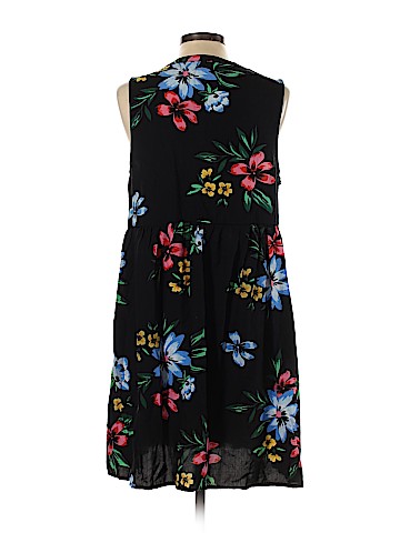 Old Navy Casual Dress (view 2)