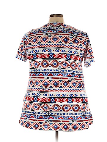 Lularoe Short Sleeve T-Shirt (view 2)