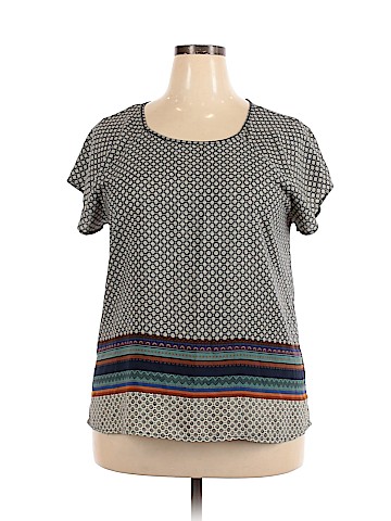 Forever 21 Plus Short Sleeve Blouse (view 1)