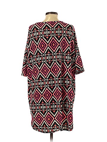 Lularoe Short Sleeve T-Shirt (view 2)