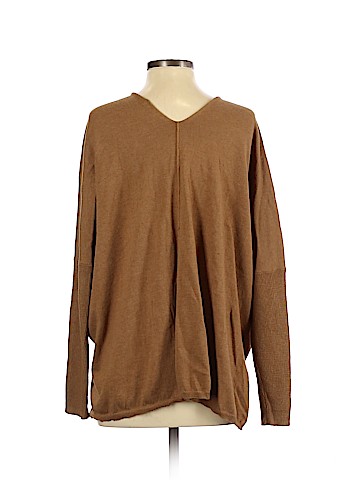 William B Pullover Sweater (view 2)