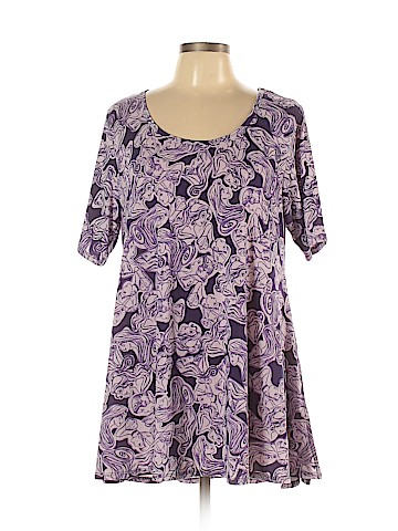 Lularoe Short Sleeve Top (view 1)