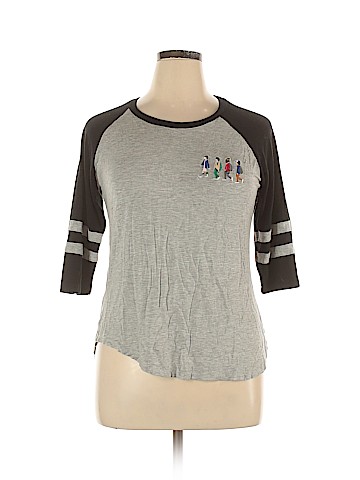 Stranger Things 3/4 Sleeve T-Shirt (view 1)