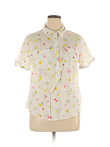 Merona Short Sleeve Button-Down Shirt (view 1)