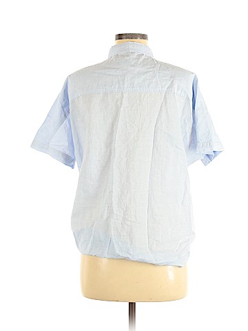 Universal Thread Short Sleeve Button-Down Shirt (view 2)