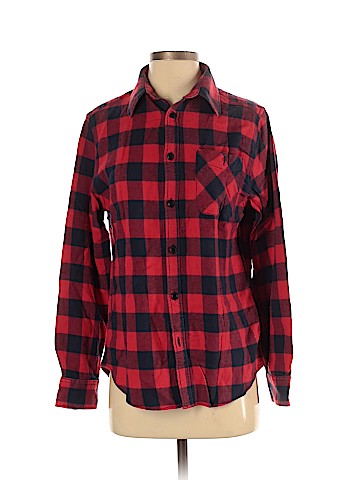 Old Navy Long Sleeve Button-Down Shirt (view 1)