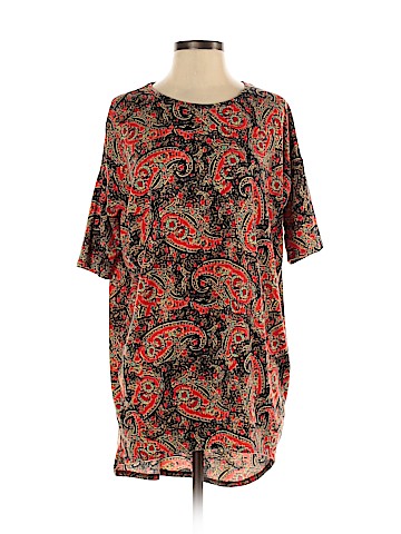 Lularoe Short Sleeve T-Shirt (view 1)