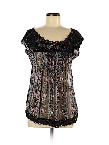 Hazel Sleeveless Top (view 1)