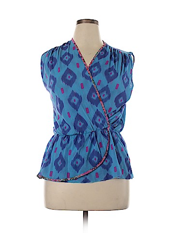 Piper & Sparrow Short Sleeve Blouse (view 1)