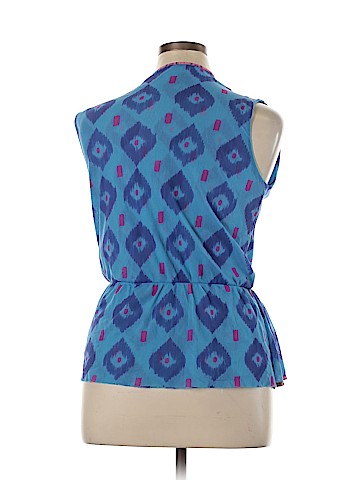 Piper & Sparrow Short Sleeve Blouse (view 2)