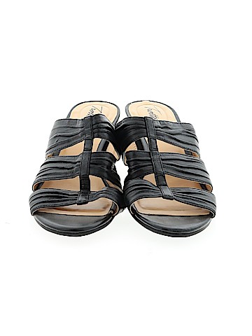 Trotters Wedges (view 2)