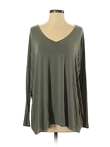 Piko Long Sleeve T-Shirt (view 1)