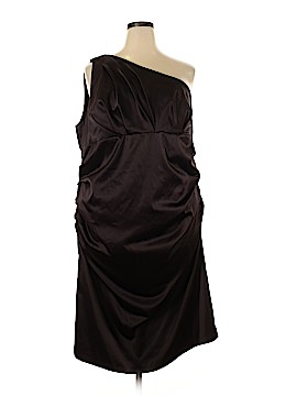 Suzi Chin Size 24 Plus