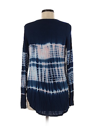 American Eagle Outfitters Long Sleeve Top (view 2)