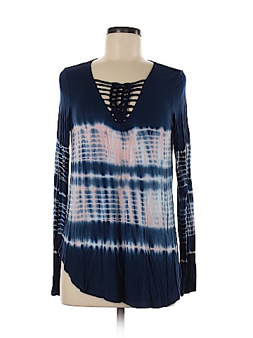 American Eagle Outfitters Long Sleeve Top (view 1)