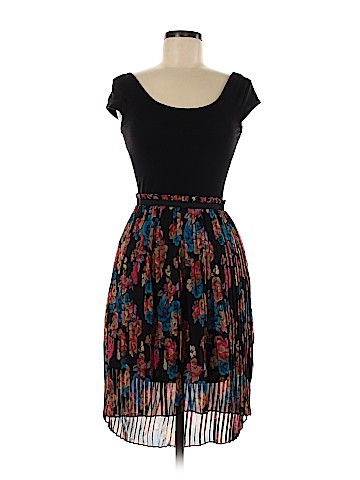 Xhilaration Casual Dress (view 1)