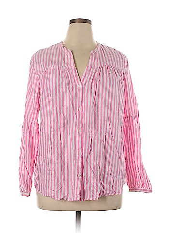 Old Navy Long Sleeve Button-Down Shirt (view 1)