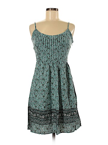 Old Navy Casual Dress (view 1)