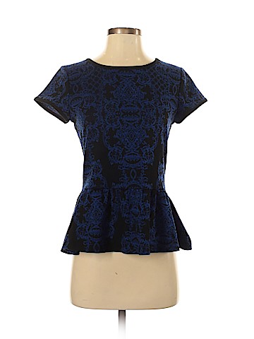 Romeo & Juliet Couture Short Sleeve Top (view 1)