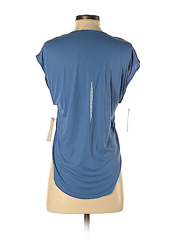 Nike Active T-Shirt (view 2)