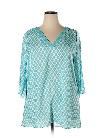 Retro Threads 3/4 Sleeve Blouse (view 1)