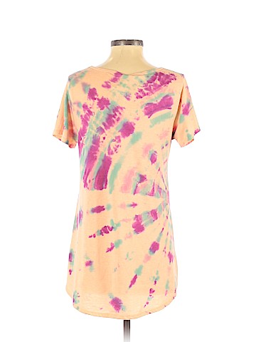 Lularoe Short Sleeve T-Shirt (view 2)