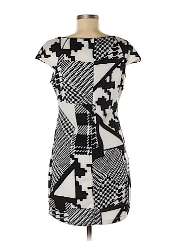 Romeo & Juliet Couture Casual Dress (view 2)