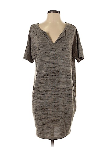Old Navy Casual Dress (view 1)