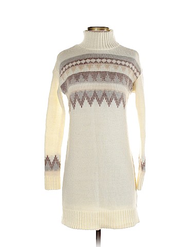 American Eagle Outfitters Casual Dress (view 1)