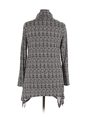 Chelsea & Theodore Long Sleeve Top (view 2)