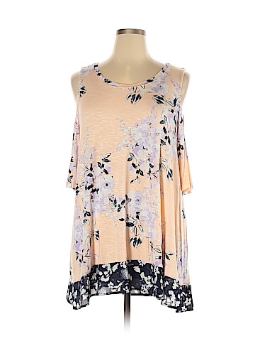 Fever Short Sleeve Top (view 1)